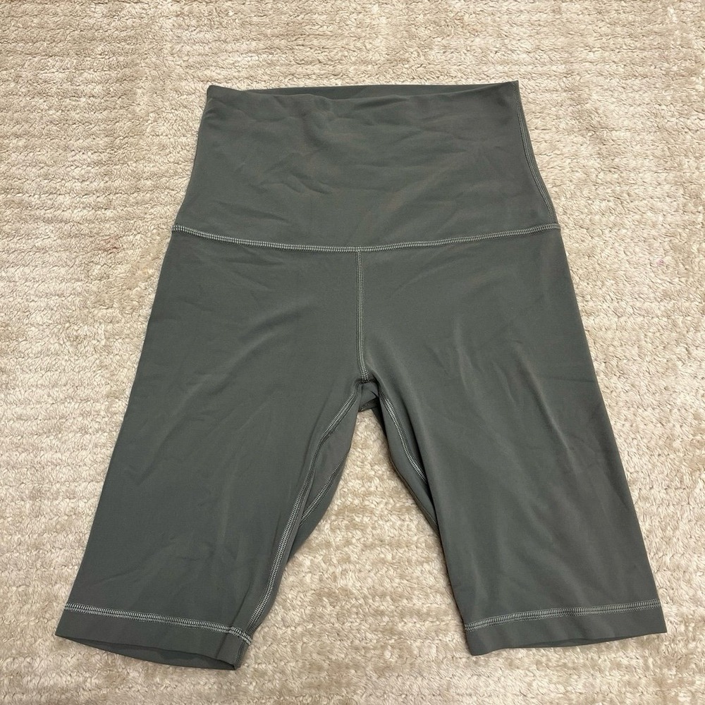 Lululemon Align Super High Rise Short 10" color grey sage size 6